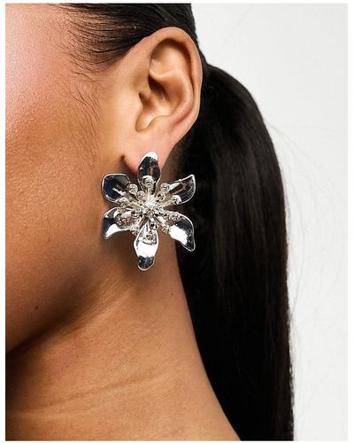 ASOS Stud Earrings With Floral Design - Black