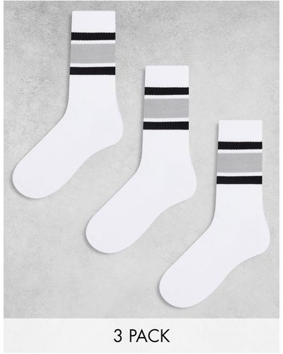ASOS Confezione da 3 paia di calzini sportivi bianchi con righe grigie - Bianco