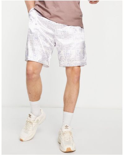 Liquor N Poker Pantalones cortos s retro con diseño estampado - Blanco