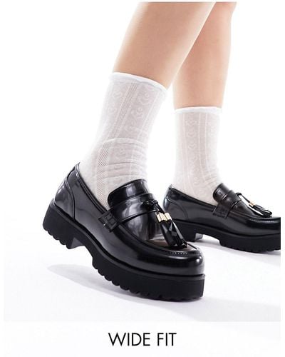 Truffle Collection Wide Fit Tassle Penny Loafer - Black