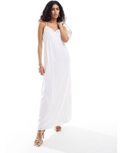 Pretty Lavish Textured Maxi Dress - White