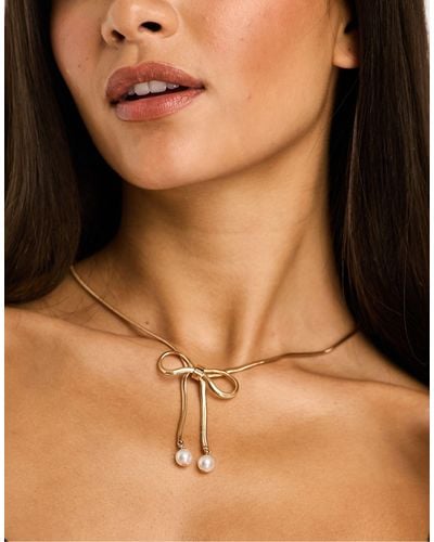 True Decadence Bow Necklace With Faux Pearls - Brown