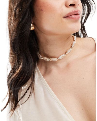 ASOS Asos Design Curve Choker Necklace With Faux Shell Design - Natural