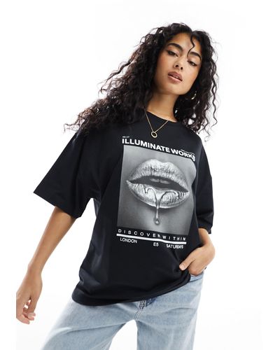 ASOS T-shirt coupe boyfriend à imprimé lèvres - /argenté - Noir