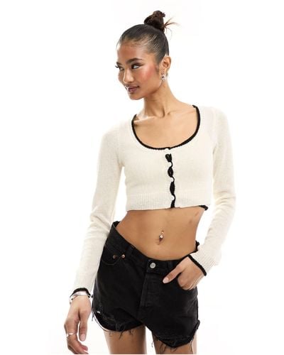 In The Style Knitted Cropped Cardigan With Contrast Trim - White