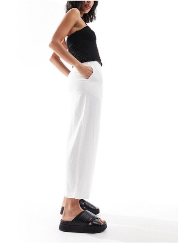 New Look Linen Cropped Trousers - White