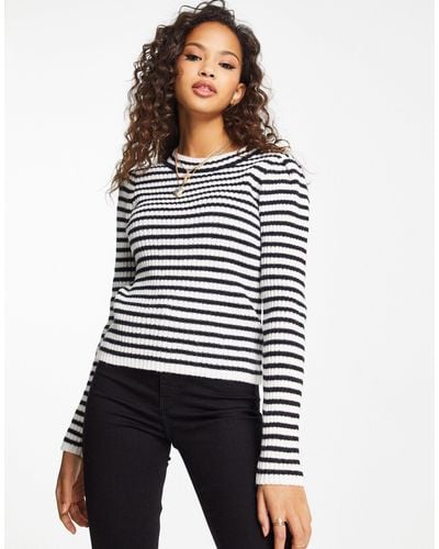 New Look Knitted Striped Sweater With Button Shoulder Detail - White
