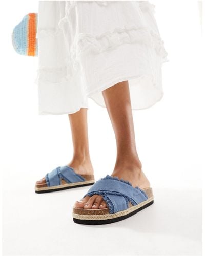 ASOS Jessie - sandales style espadrilles au crochet avec brides croisées et semelle à plateforme - denim - Blanc