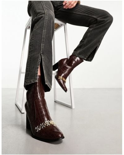 ASOS Heeled Chelsea Boots - Black