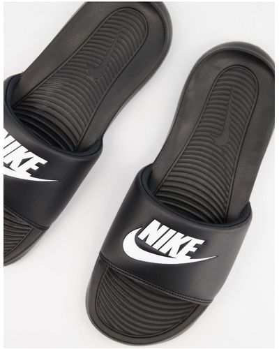 Nike Sandalias negras victori one - Negro