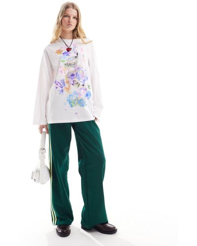 Monki Oversize Long Sleeve T-shirt With Love Floral Front Print - White