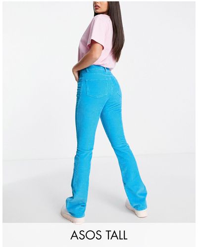 ASOS Tall - jean évasé rigide à taille basse en velours côtelé - Bleu