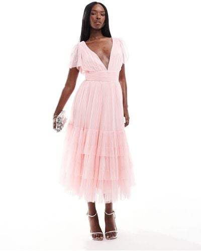 LACE & BEADS Bridesmaid – madison – midi-brautjungfernkleid aus zart tüll mit v-ausschnitt - Pink