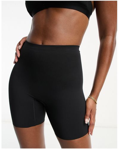 Lindex Janelle - pantaloncini modellanti neri a supporto medio - Nero