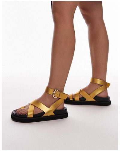 TOPSHOP Wide Fit Jaydee Strappy Sandal With Toe Loop - Black