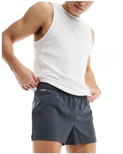 ASOS 4505 Icon - pantaloncini da allenamento da 18 cm quick dry - Bianco
