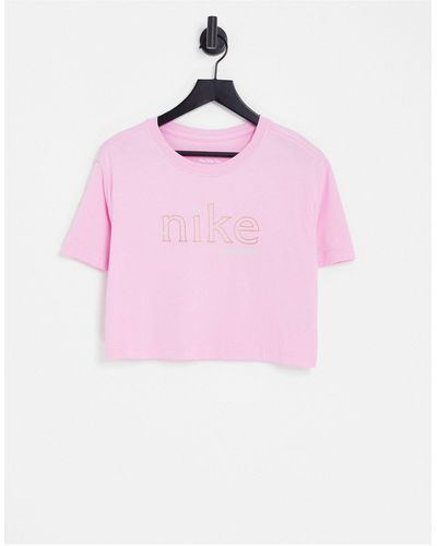 Nike T-shirt crop top coupe carrée avec logo métallisé - Rose