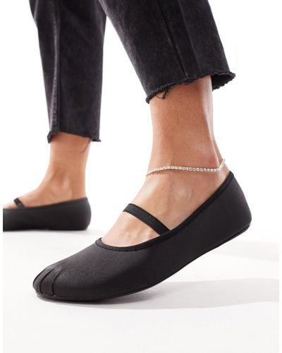 Pull&Bear Silky Ballet Pump With Strap - Black