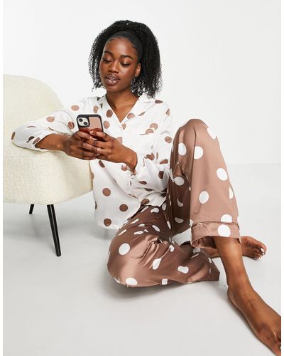Loungeable – gepunkteter pyjama - Braun
