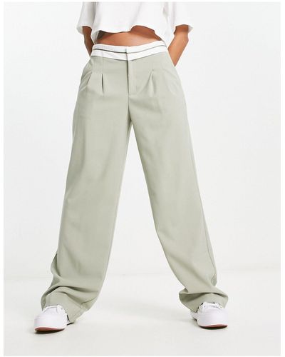 Pull&Bear Pantalon habillé à taille replié - sauge - Blanc