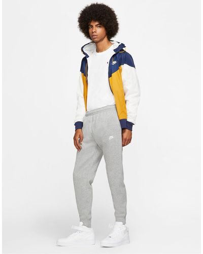 Nike Club Fleece Cuffed Sweatpants - Gray