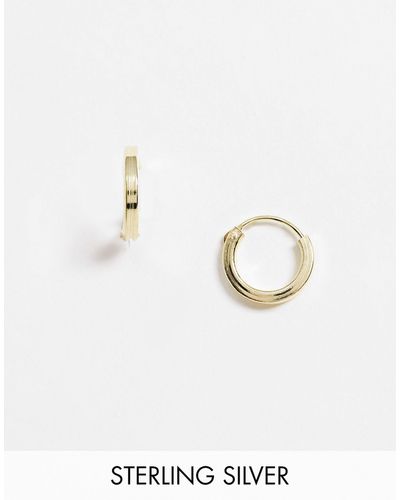 Kingsley Ryan Exclusive 10mm huggie Hoop Earrings - Metallic