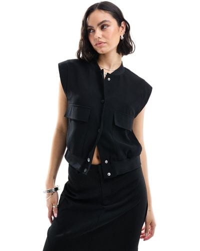 Pimkie Tailored Sleeveless Pocket Detail Jacket - Black