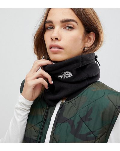 The North Face Neck Gaiter In Black