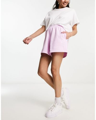 adidas Originals Essential Shorts - Pink