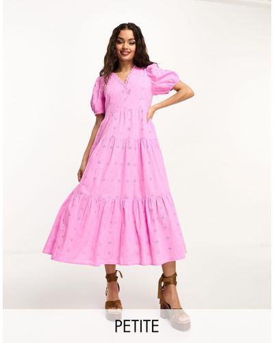 Y.A.S Petite Robe longue en broderie anglaise - Rose