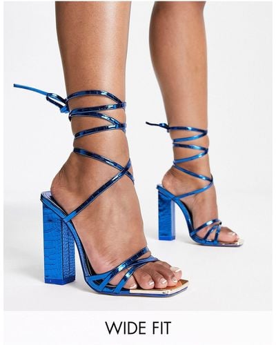 Public Desire Esclusiva - amira - sandali a pianta larga con tacco largo metallizzato - Blu