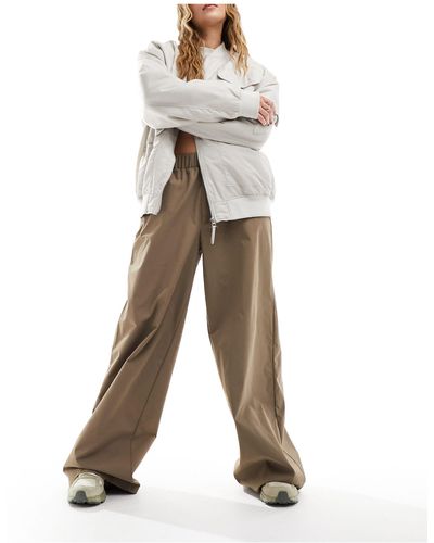 Noisy May Pantaloni a vita alta con fondo ampio color cuoio - Neutro
