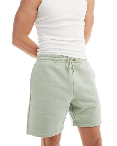 ASOS Pantalones cortos verde salvia desértico extragrandes