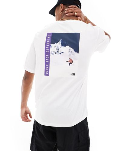 The North Face Snowboard - t-shirt bianca con stampa rétro sulla schiena - Bianco