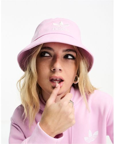 adidas Originals Bucket Hat Met Trefoil - Roze