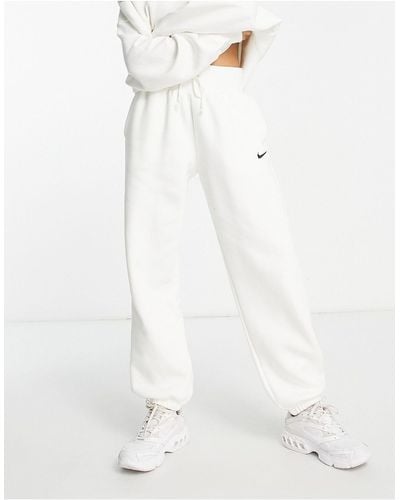 Nike Mini Swoosh Oversized High Rise sweatpants - White