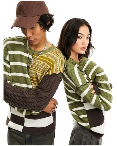 Reclaimed (vintage) Maglione unisex con stampa patchwork mista a righe - Verde