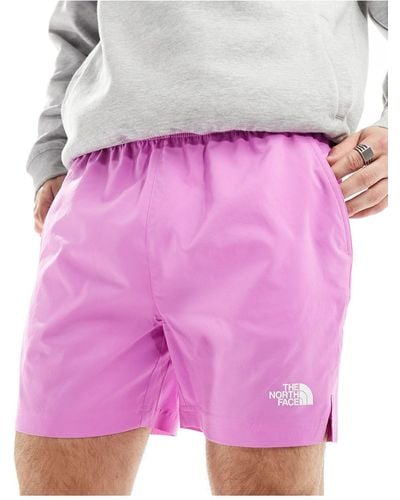 The North Face 24/7 5"" Shorts - Pink