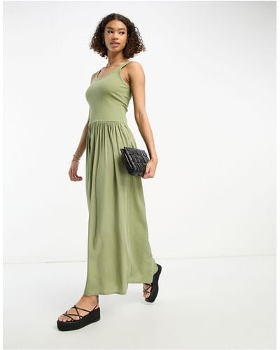 ASOS Ribbed Scoop Neck Midi Dress With Dropped Waist - Green