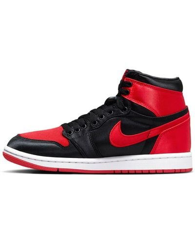 Nike Air Jordan 1 Retro High Sneakers - Red