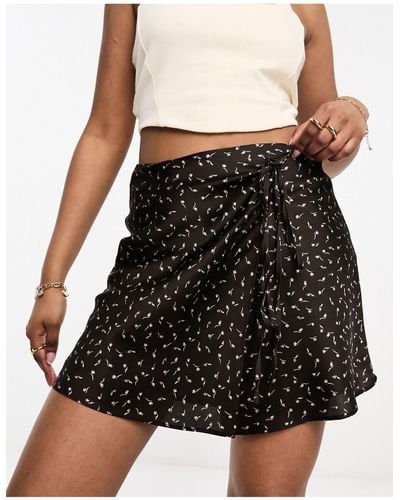 Glamorous Wrap Mini Skirt - Black