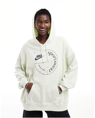 Nike Sport Utility Oversized Fleece Hoodie With Print - White