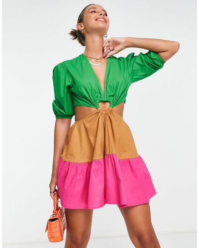 Never Fully Dressed Vestito corto color anguria colorblock con cut-out a cuore - Verde