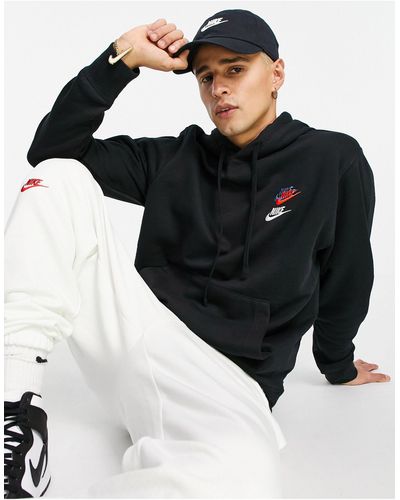Nike Sudadera negra básica con capucha y logo multicolor en tejido afelpado - Negro