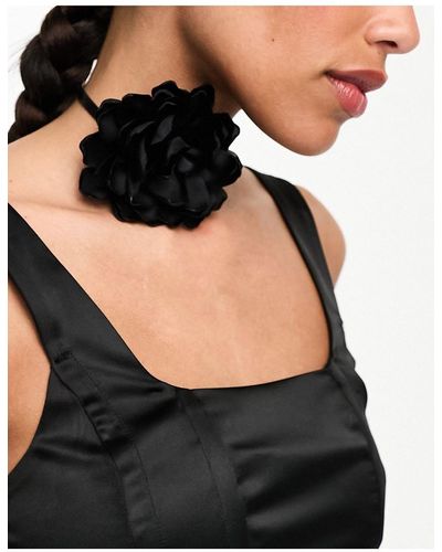 ASOS Choker Necklace With Corsage Cording Wrap Detail - Black