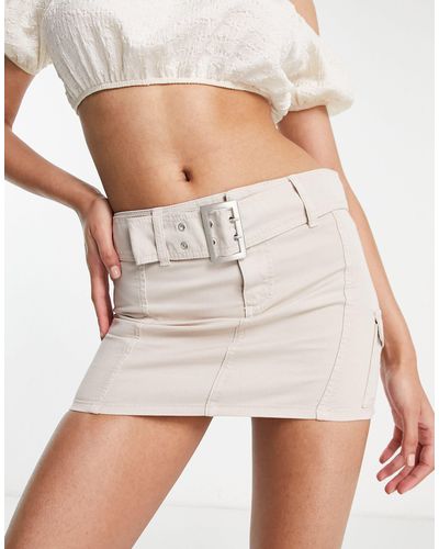 Miss Selfridge Minifalda color crudo cargo con cinturón - Blanco