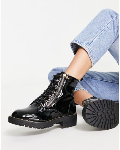 New Look Flat Lace Up Boot - Black