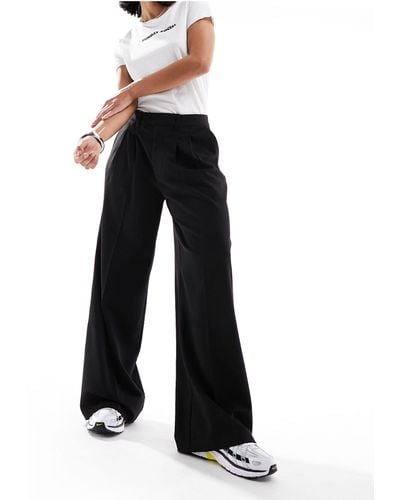 Pull&Bear Pleat Detail Wide Leg Tailored Trousers - Black