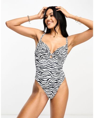 Wolf & Whistle Exclusive Fuller Bust Underwired Swimsuit - Multicolour