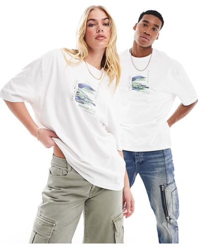 ASOS T-shirt oversize unisex bianca con stampa su licenza del musée d'art - Bianco